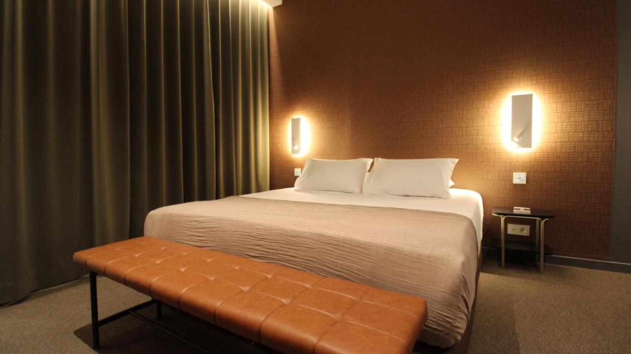 Mihotel Sala Lyon Eksteriør billede