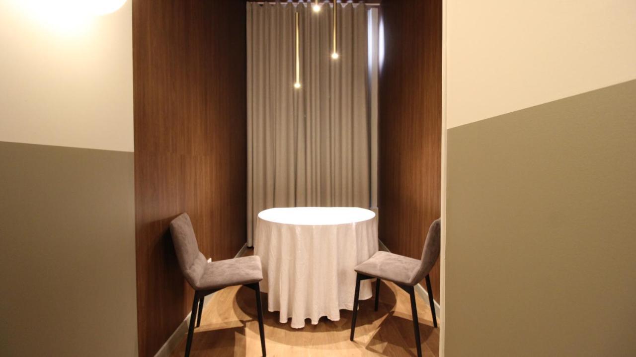 Mihotel Sala Lyon Eksteriør billede