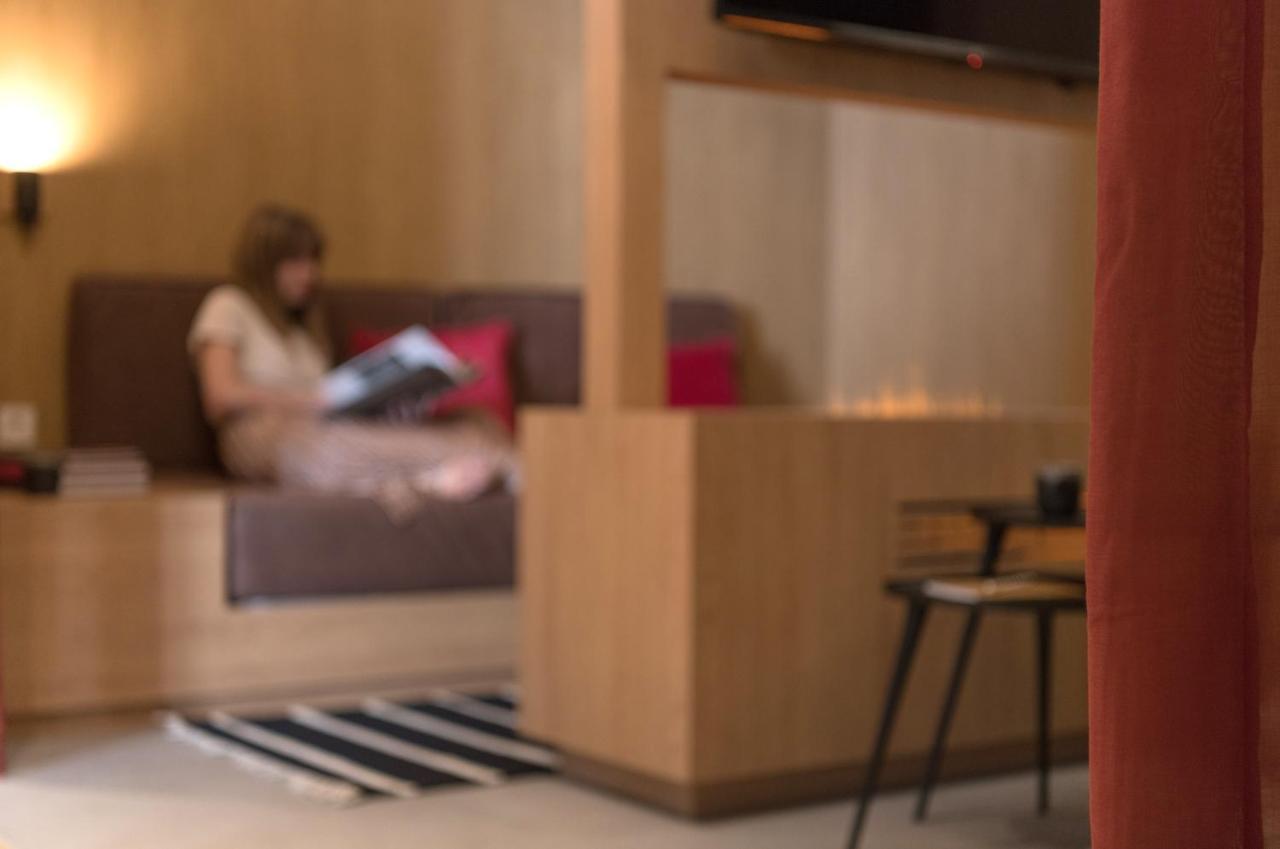 Mihotel Sala Lyon Eksteriør billede