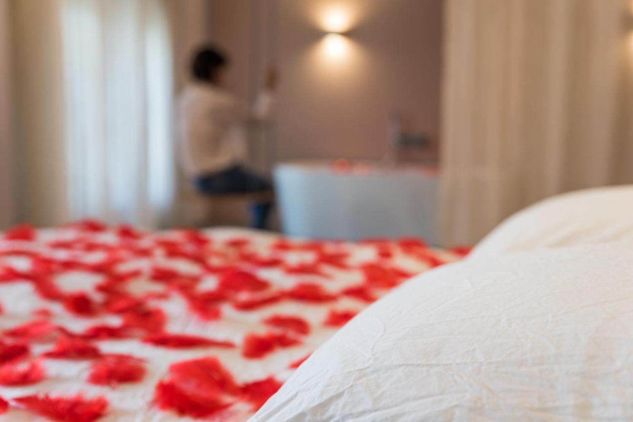 Mihotel Sala Lyon Eksteriør billede